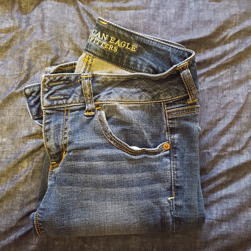 American Eagle jeans Artist cut 4 long